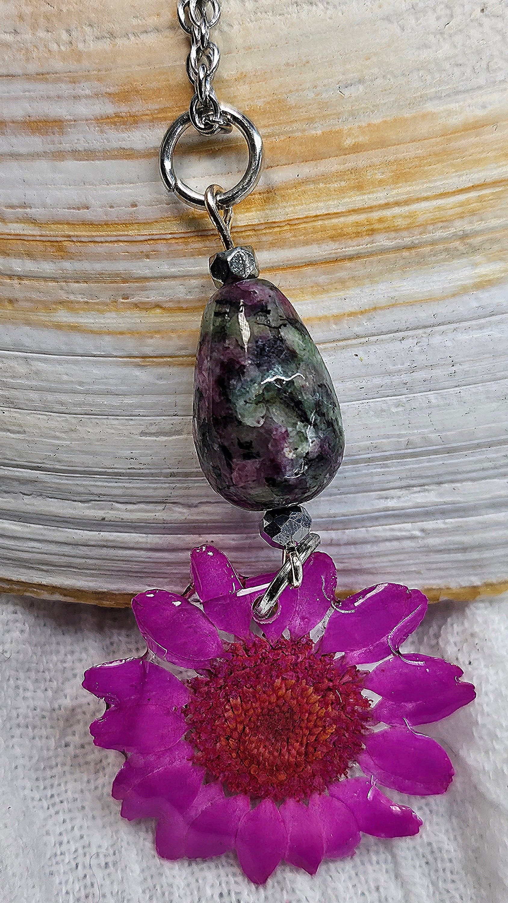 Dried Daisy  Ruby Zoisite Floral Pendant on Stainless Steel Chain for Nature Lovers Unique Nature-Inspired Jewelry Lightweight Floral