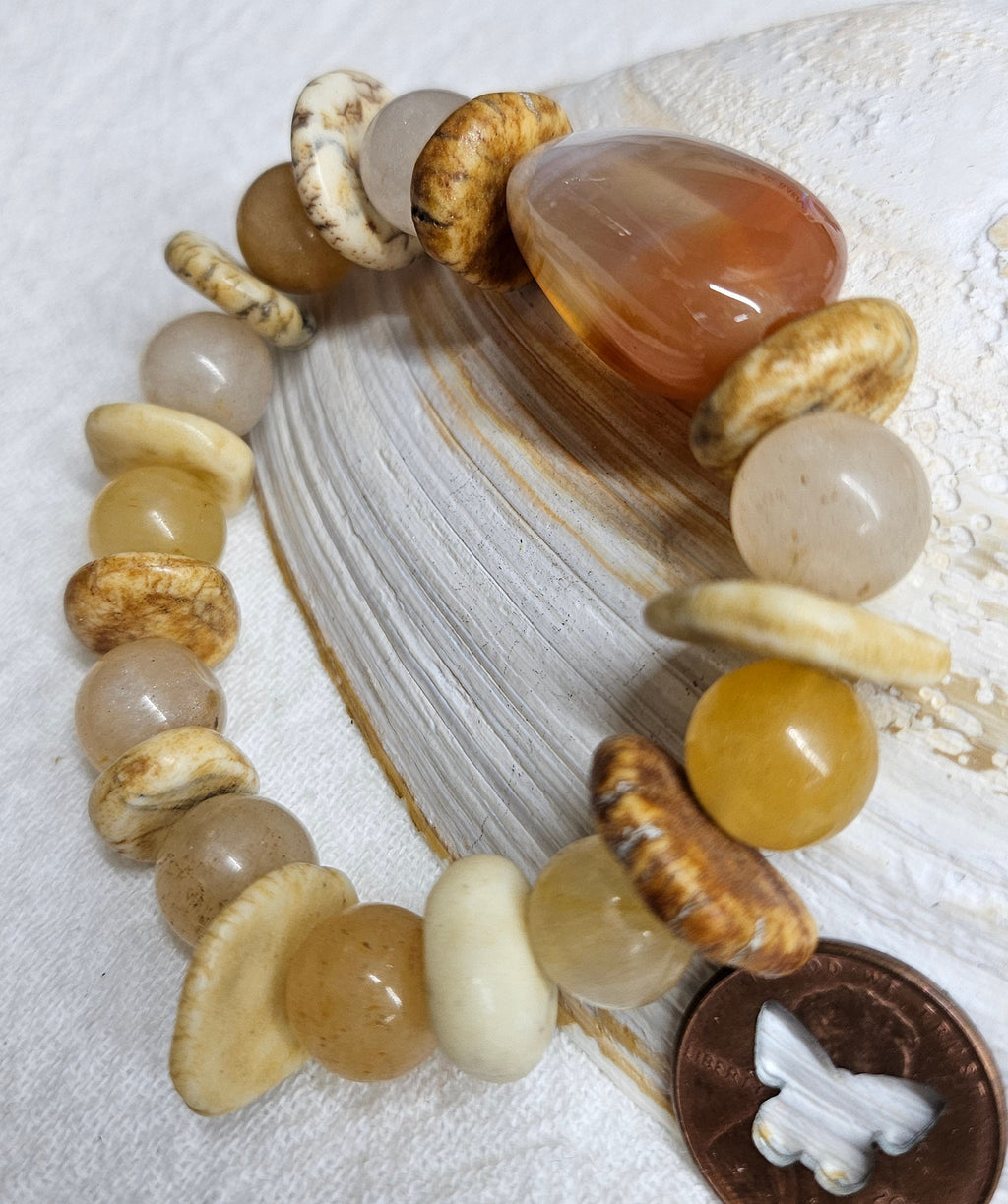 Natural Carnelian  Magnesite Stretch Stone Bracelet for Mood Enhancement and Effortless Chic Style