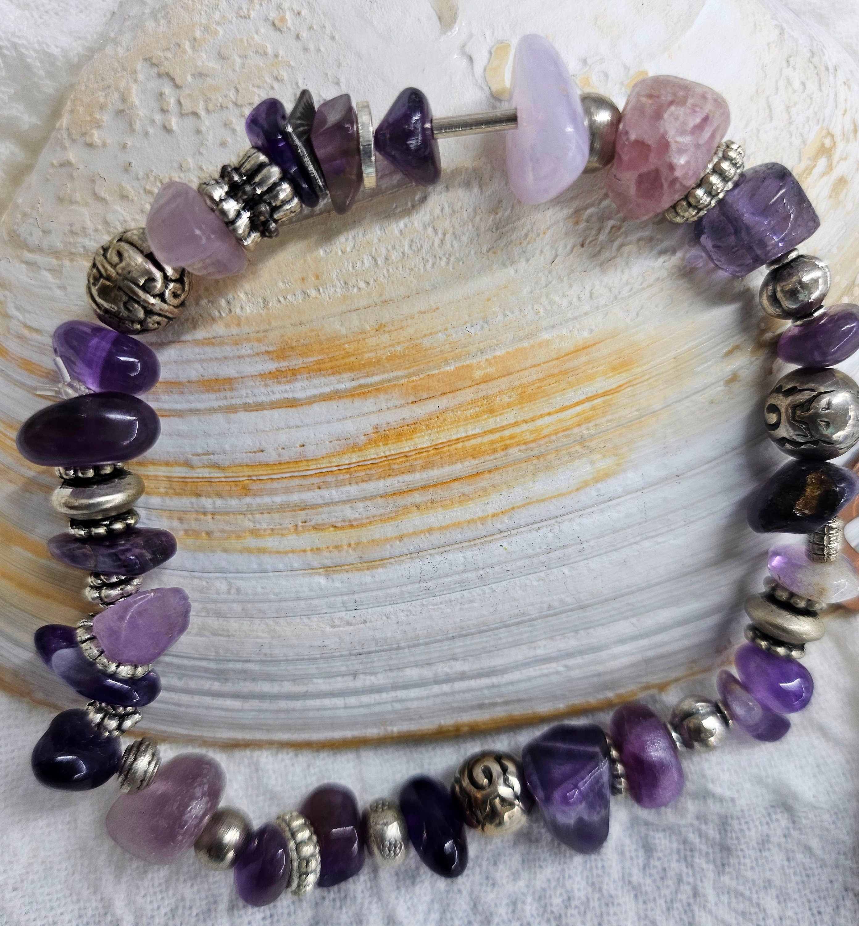 Natural Amethyst Stone Stretch Bracelet for Inner Calm Unique Style and Everyday Elegance