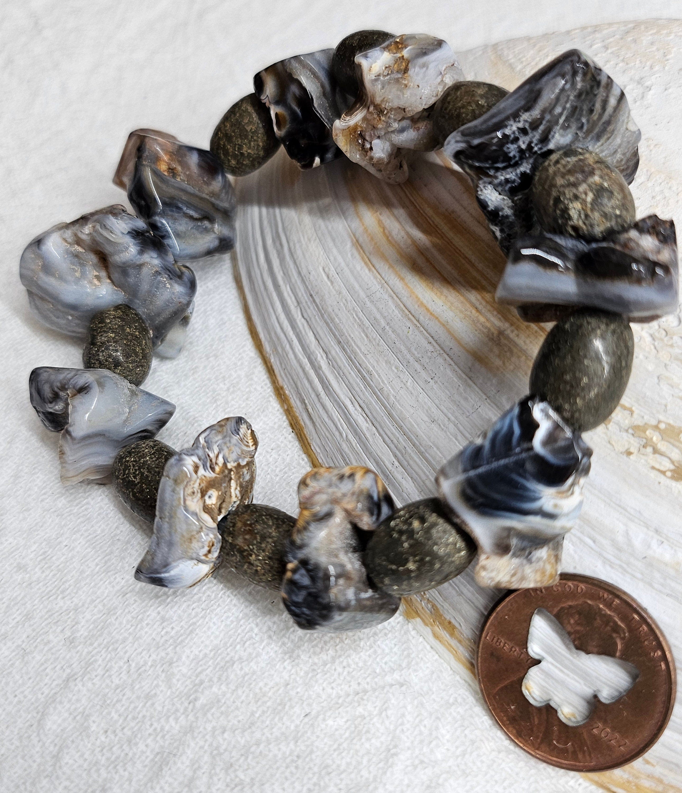 Stretch Natural Agate Stone Bracelet with Unique Patterns and Colors - Comfortable Boho Jewelry for Layering or Solo Wear - Nature-Inspired
