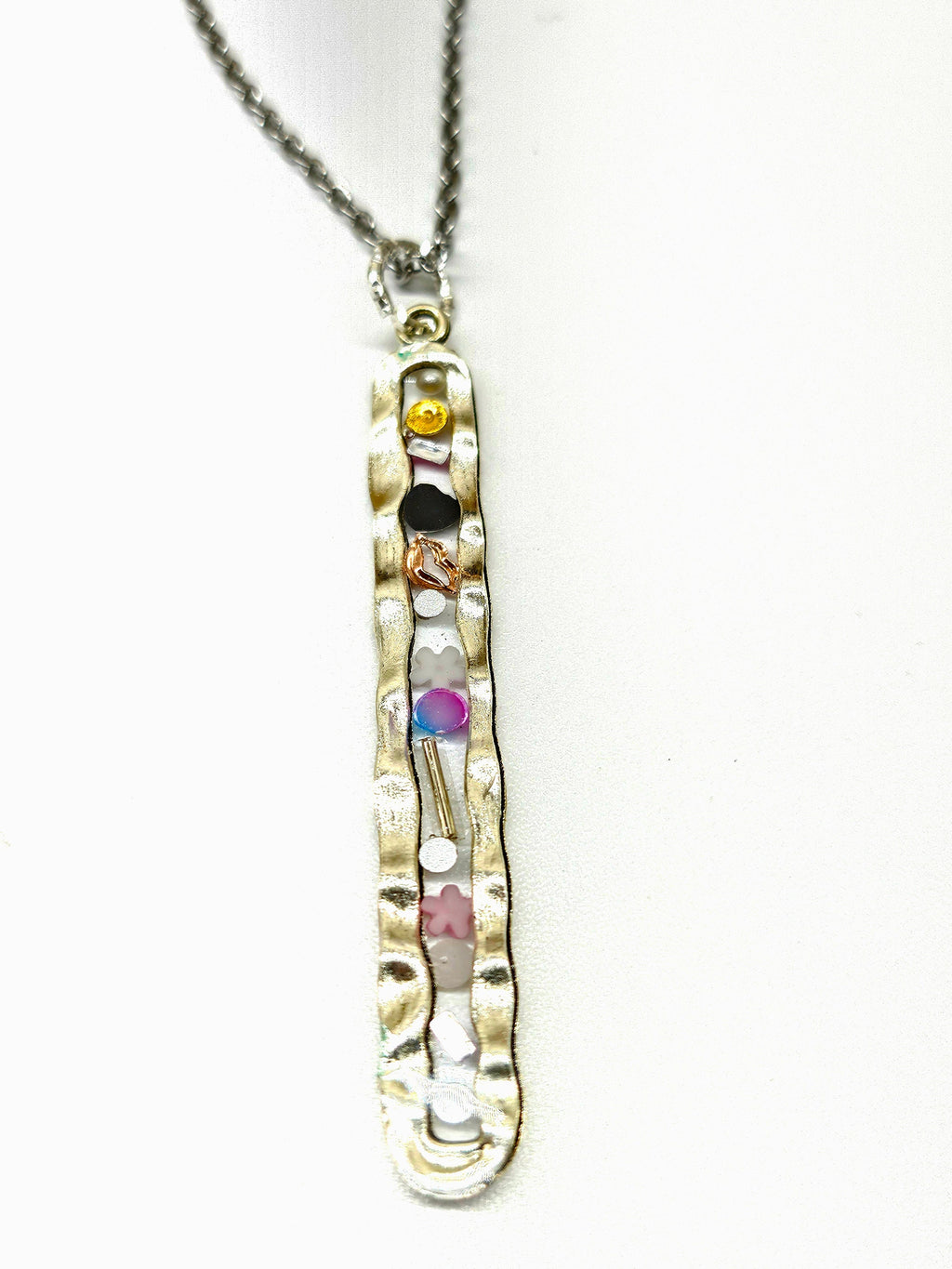 Colorful Multi-Stone Confetti Pendant Necklace with Stainless Steel Chain for Dazzling Style and Joyful Fashion