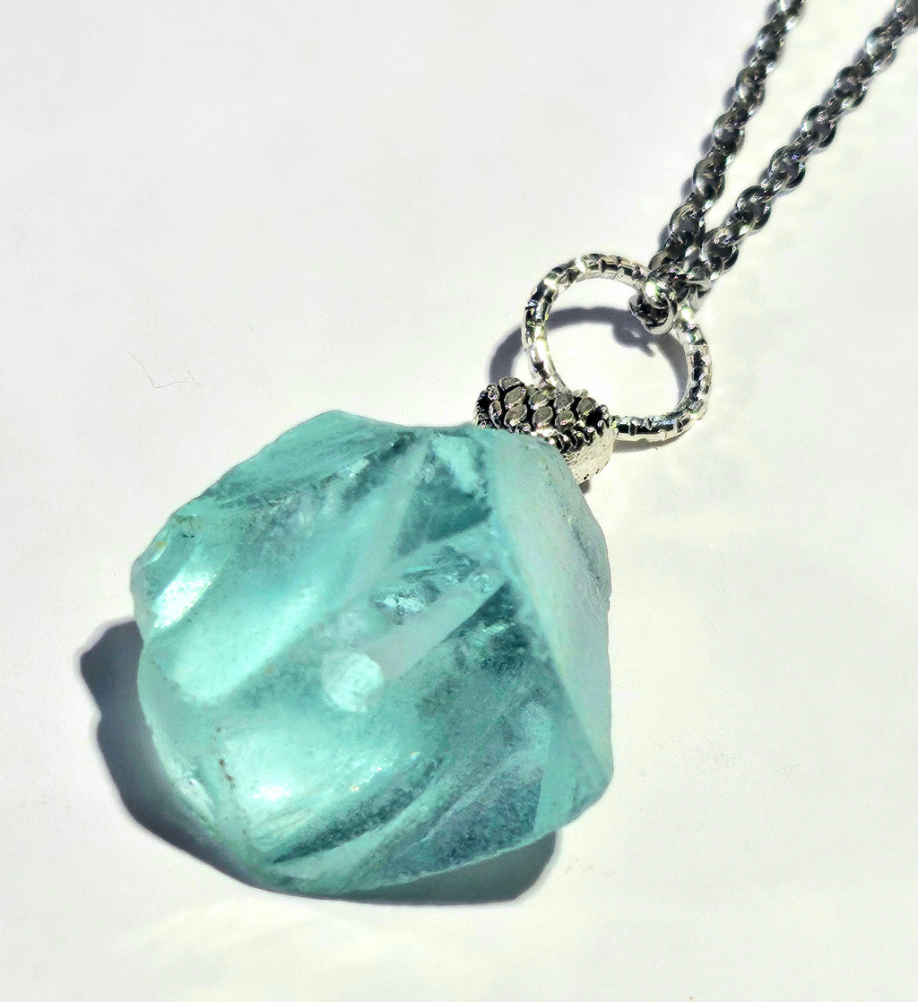 Stunning Blue Glass Pendant Necklace with Durable Stainless Steel Chain for Effortless Elegance