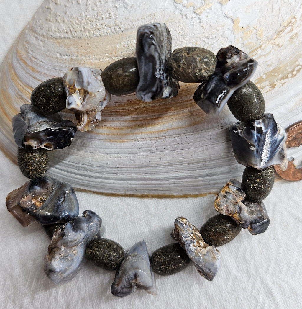 Stretch Natural Agate Stone Bracelet with Unique Patterns and Colors - Comfortable Boho Jewelry for Layering or Solo Wear - Nature-Inspired