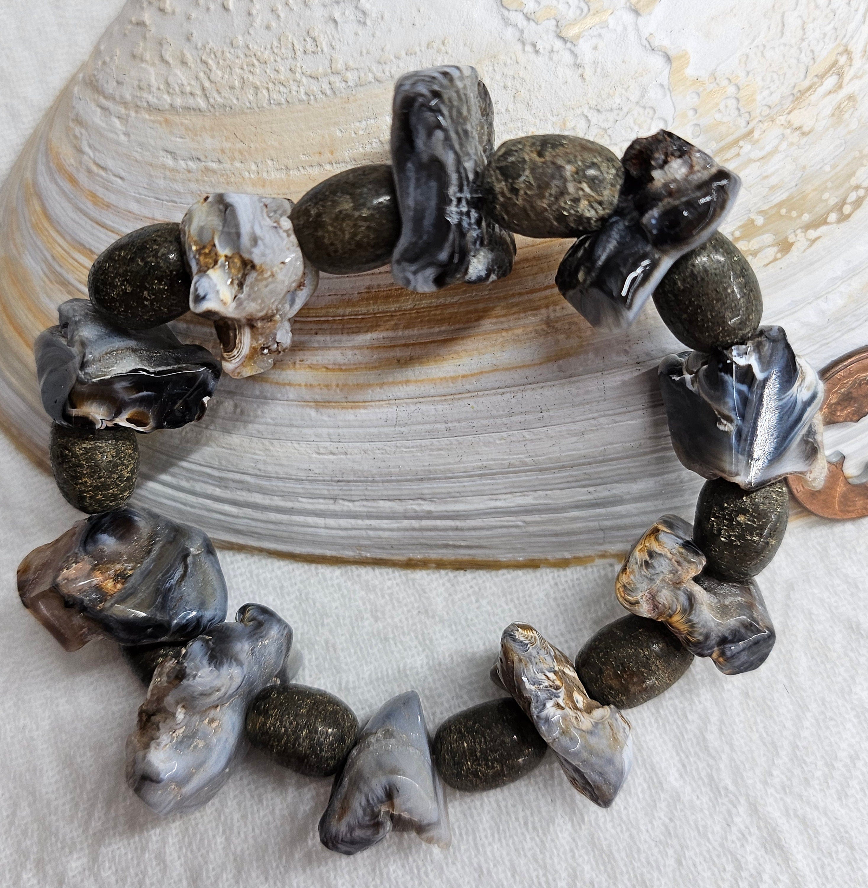Stretch Natural Agate Stone Bracelet with Unique Patterns and Colors - Comfortable Boho Jewelry for Layering or Solo Wear - Nature-Inspired