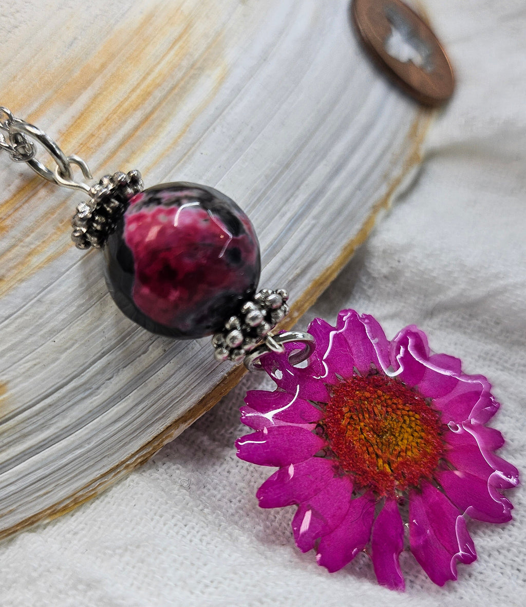 Natural Daisy  Ruby Zoisite Pendant on Stainless Steel Chain - Unique Nature-Inspired Jewelry for Flower Lovers  Fashion Enthusiasts