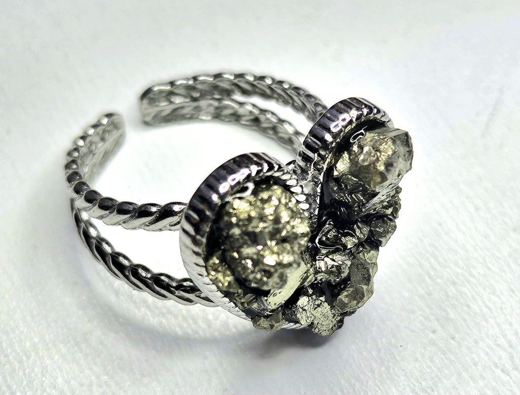 Adjustable Pyrite Nugget Ring with Stainless Steel Band - Dazzling Gold-Like Sparkle for Unique Style