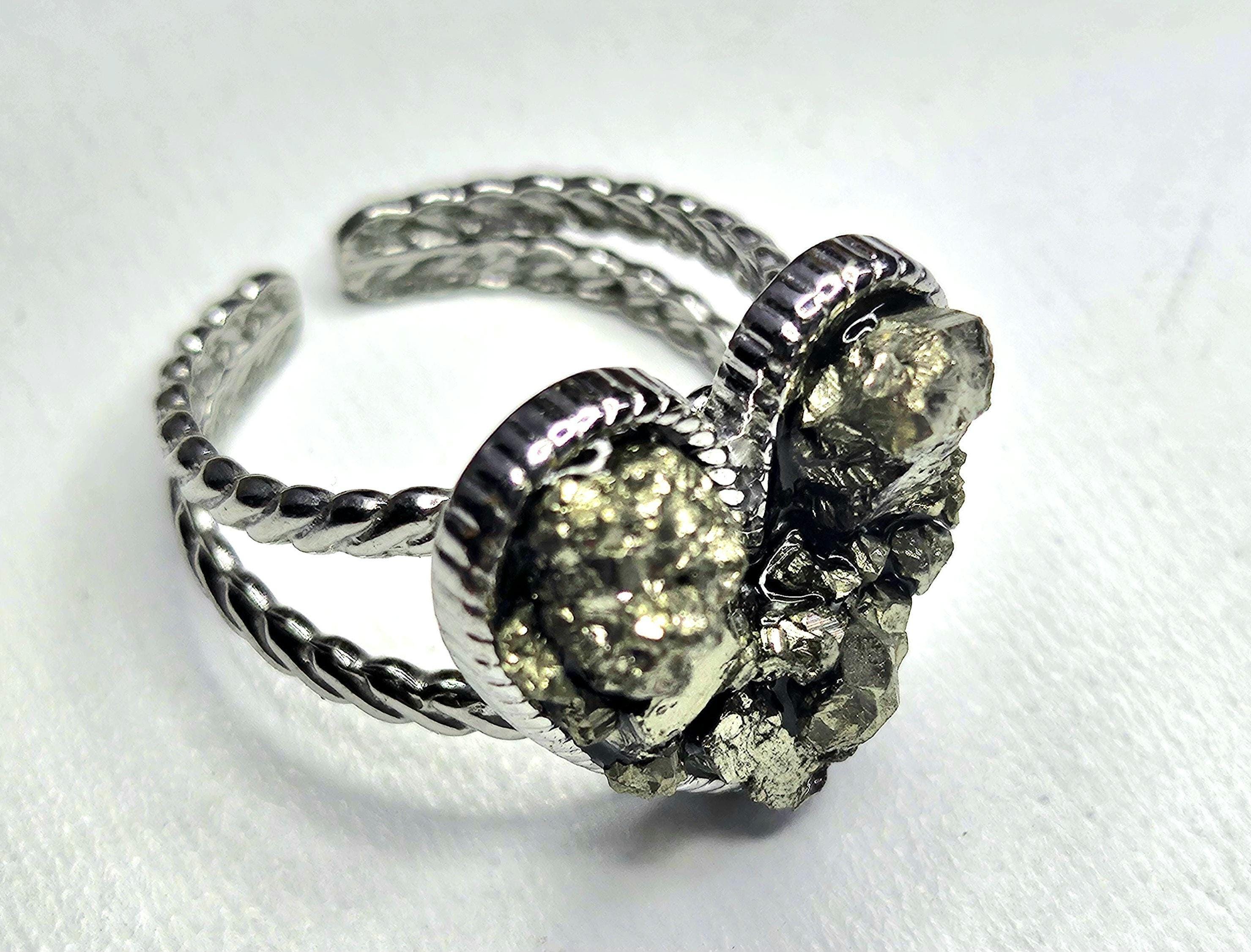 Adjustable Pyrite Nugget Ring with Stainless Steel Band - Dazzling Gold-Like Sparkle for Unique Style