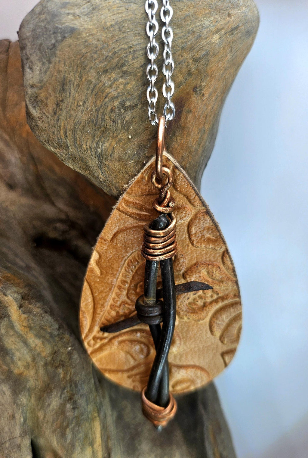 Leather Teardrop Texas Earrings with Embossed Design on Stainless Steel Chain for Ultimate Texas Pride