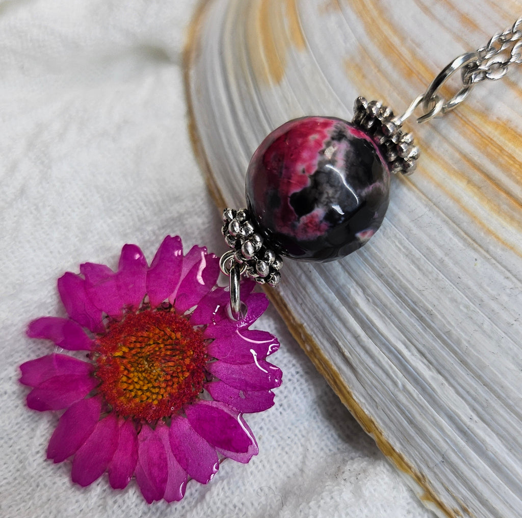 Natural Daisy  Ruby Zoisite Pendant on Stainless Steel Chain - Unique Nature-Inspired Jewelry for Flower Lovers  Fashion Enthusiasts
